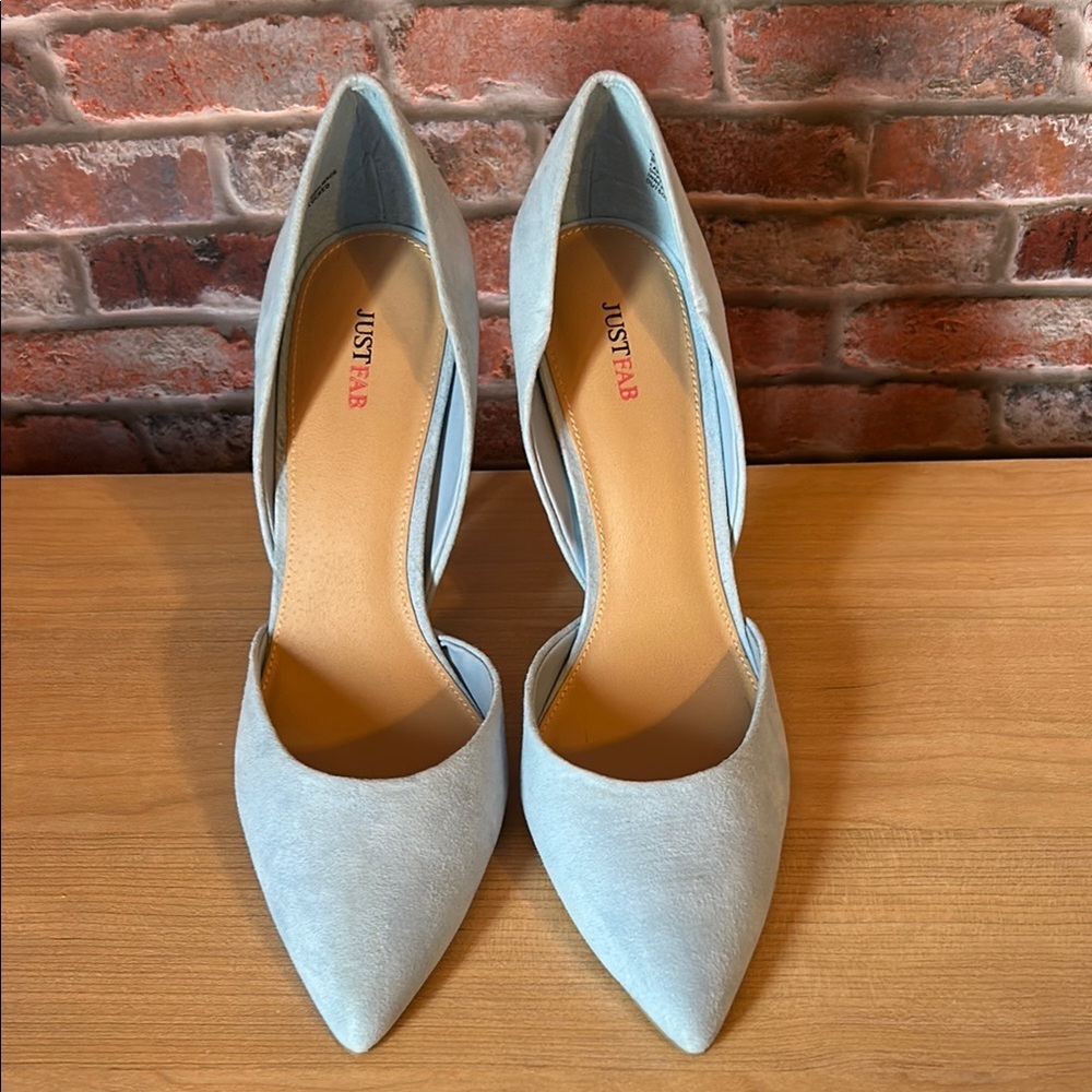 woman’s JUSTFAB size 9 powder blue KENTLY high heels shoes suede